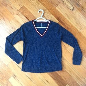 Color Thread V-Neck Sweater